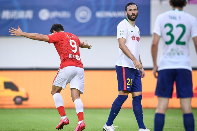 清晨突围战来临；犹他爵士围绕中超伤情更新；底气十足；球队文化再被提及的简单介绍